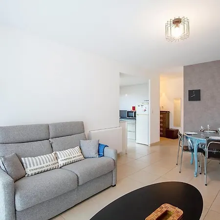 Guestready - Spacious Flat For 2 With A Balcony Romainville